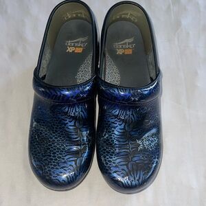 Dansko XP 2.0 Nursing Clog